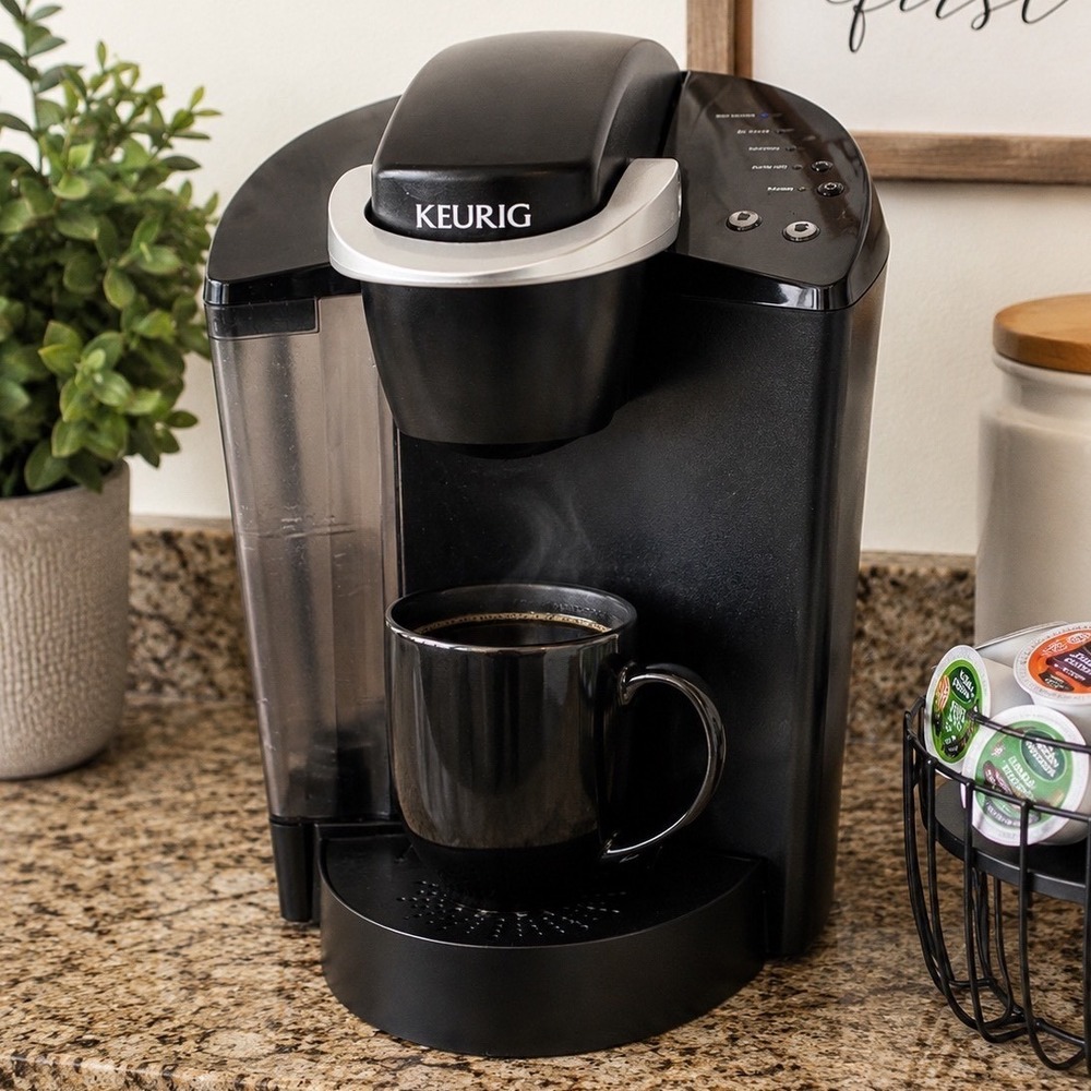 Keurig K-Classic Series Single Serve Coffeeโ Maker Black 85-01